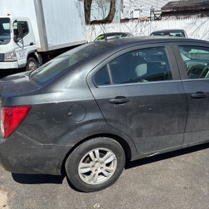 CHEVROLET SONIC LT AUTO - 9