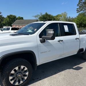 CHEVROLET SILVERADO 2500HD CUSTOM - 2