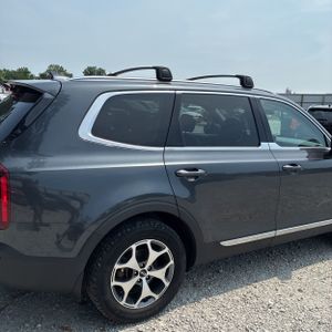 2020 KIA TELLURIDE EX photo 9