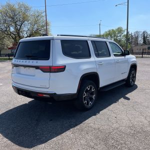JEEP WAGONEER SERIES III - 8