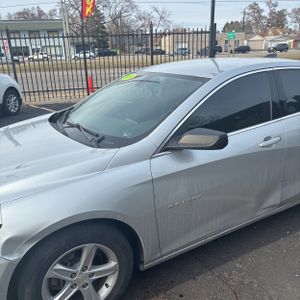 CHEVROLET MALIBU LS - 2