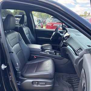 صورة 33 لـ 2024 Honda PASSPORT BLACK EDITION