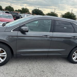 FORD EDGE SEL - 4