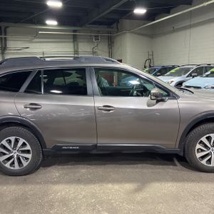 SUBARU OUTBACK PREMIUM - 9