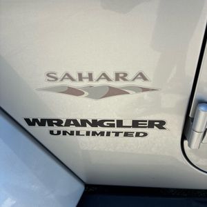 2011 JEEP WRANGLER UNLIMITED SAHARA 照片 23