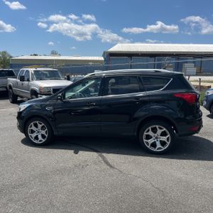 FORD ESCAPE TITANIUM - 3