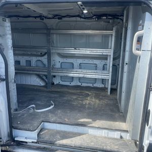 صورة 35 لـ 2019 FORD TRANSIT 250