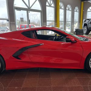 CHEVROLET CORVETTE STINGRAY - 10