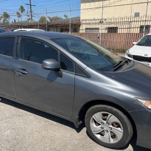 صورة مصغرة 13 لـ 2013 Honda CIVIC LX