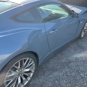 FORD MUSTANG GT PREMIUM - 9