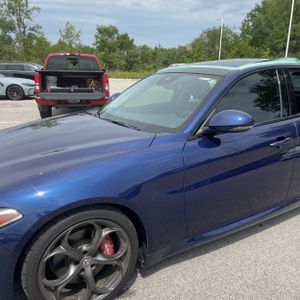 2018 ALFA Romeo GIULIA TI SPORT 照片 2