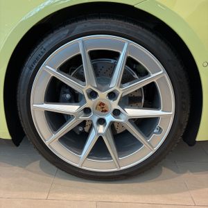2025 Porsche 911 CARRERA 缩略图 18