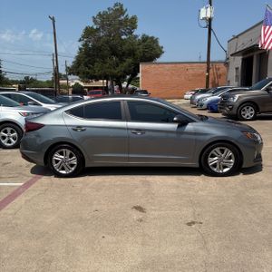 2019 Hyundai ELANTRA SEL — фото 10