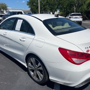 MERCEDES-BENZ CLA - 6