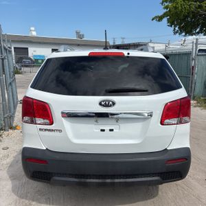 2013 KIA SORENTO LX — фото 6
