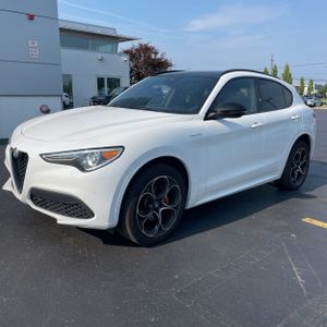 2022 ALFA Romeo STELVIO VELOCE — фото 1