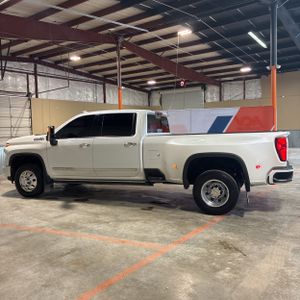 CHEVROLET SILVERADO 3500HD HIGH COUNTRY - 3