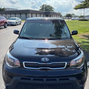 صورة 15 لـ 2016 KIA SOUL BASE