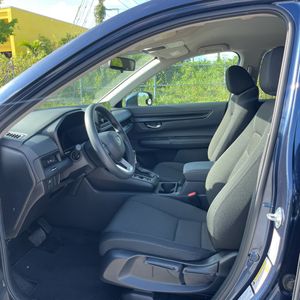 2025 Honda CR-V LX — миниатюра 32