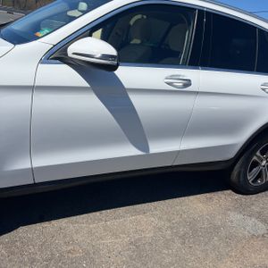 MERCEDES-BENZ GLC - 4