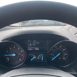 صورة مصغرة 38 لـ 2018 FORD ESCAPE SE
