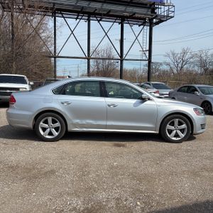 VOLKSWAGEN PASSAT 1.8T WOLFSBURG EDITION - 10