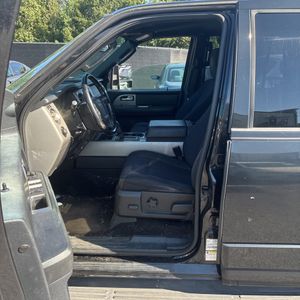 صورة مصغرة 32 لـ 2015 FORD EXPEDITION XLT
