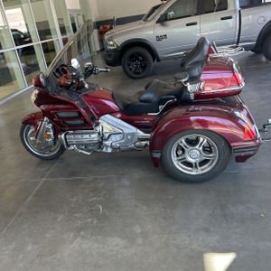 HONDA POWERSPORTS GL1800A GOLD WING ABS - 3