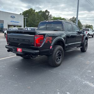 FORD F-150 RAPTOR - 8