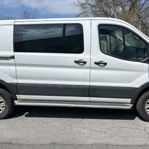 FORD TRANSIT 250 - 9