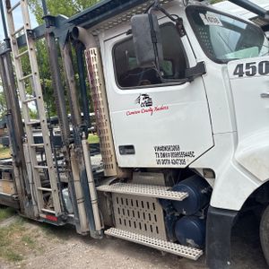 2013 Volvo COMMERCIAL VAH64-200 113"BBC CONV CAB DC SBA TRACT photo 4