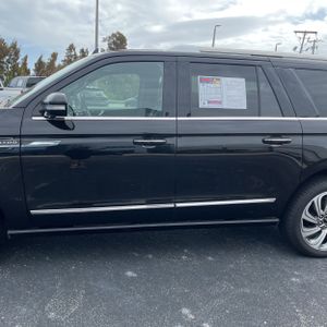 LINCOLN NAVIGATOR L PREMIERE - 4