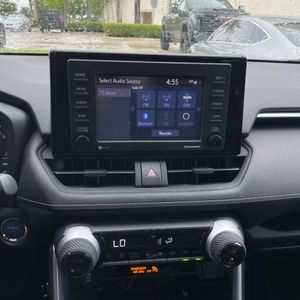 صورة 37 لـ 2021 Toyota RAV4 HYBRID XLE