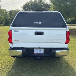 TOYOTA TUNDRA SR5 - 7