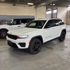 JEEP GRAND CHEROKEE ALTITUDE - 1
