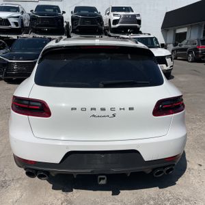 صورة 6 لـ 2018 Porsche MACAN S