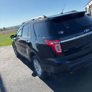 FORD EXPLORER XLT - 5