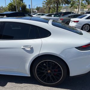 PORSCHE PANAMERA 4S - 6