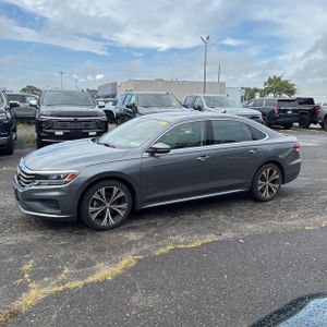 صورة 3 لـ 2021 Volkswagen PASSAT SE