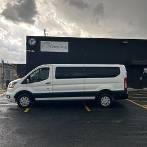 FORD TRANSIT-350 PASSENGER V. XLT - 3