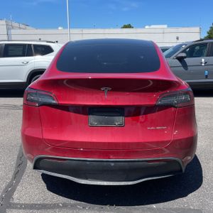 TESLA MODEL Y LONG RANGE - 4