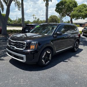 صورة 1 لـ 2024 KIA TELLURIDE S