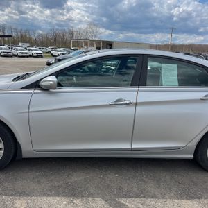 HYUNDAI SONATA LIMITED - 4