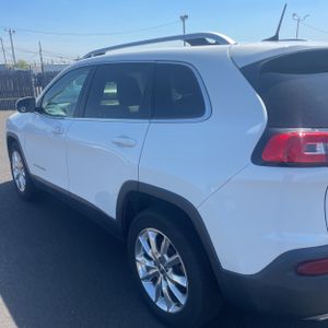 JEEP CHEROKEE LIMITED - 6