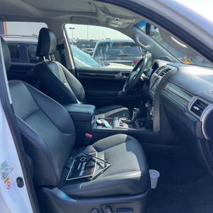 صورة مصغرة 33 لـ 2017 Lexus GX 460 BASE