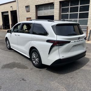 TOYOTA SIENNA - 5
