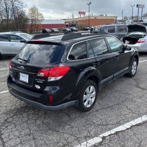 SUBARU OUTBACK PREMIUM - 8
