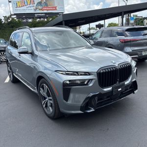 صورة مصغرة 12 لـ 2026 BMW X7 XDRIVE40I
