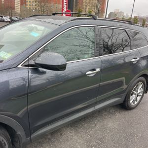 HYUNDAI SANTA FE SE - 4
