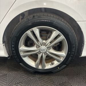 2019 Hyundai SONATA SEL — миниатюра 18